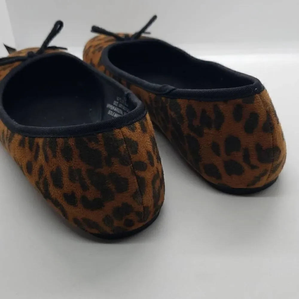 French Connection Size 8 Leopard Print Flats